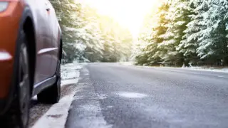 Туман, гололёд и ветер: синоптики предупредили о сложных погодных условиях