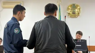 В суде над “казахским Робин Гудом” озвучили сумму ущерба