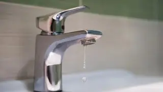 В Алматы временно отключат холодную воду: список микрорайонов