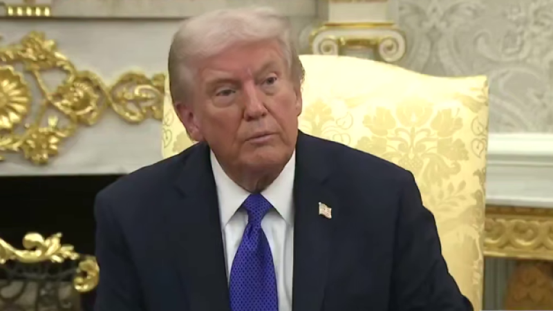 Кадр из видео: The White House