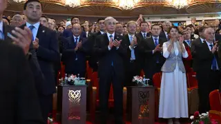 Токаев посетил концерт в честь Дня Республики