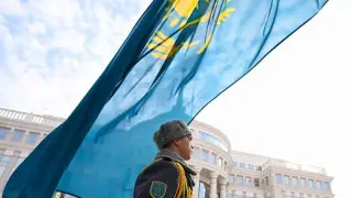 Известный писатель: Казахстан считается оплотом стабильности в крайне нестабильном регионе