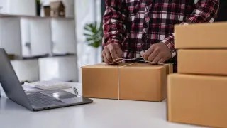 Силовики “крышевали“ контрабанду наркотиков из США в Алматы: подробности