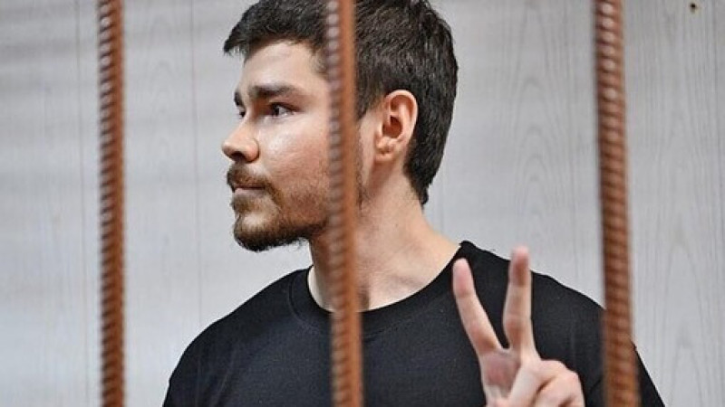 Фото: instagram.com/ayazshabutdinov