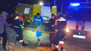 Упала в глубокую яму: спасатели пришли на помощь женщине в Жамбылской области