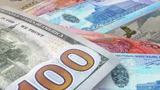 В казахстанских обменниках резко снизился курс доллара