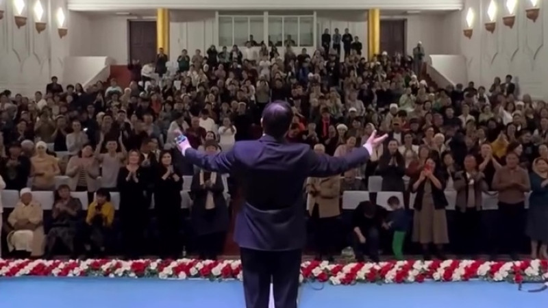 Кадр из видео