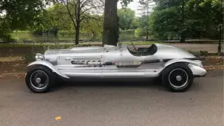 На eBay выставили старинный Rolls-Royce с авиадвигателем