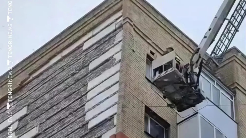 Кадры из видео