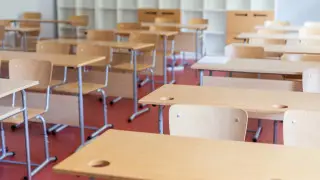 Школьники Актау массово “прогуляли“ занятия из-за фейковых угроз