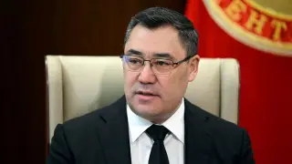 Президент Кыргызстана попросил мэров Бишкека и Оша не “жестить“