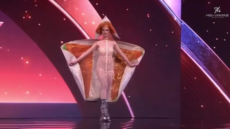 Кадр из видео