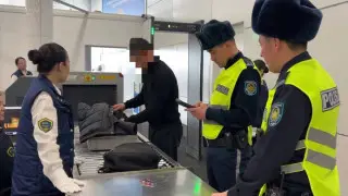 Студента поймали с опасным предметом в аэропорту Алматы