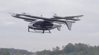 В Китае испытали двухтонный электрический грузовой самолёт