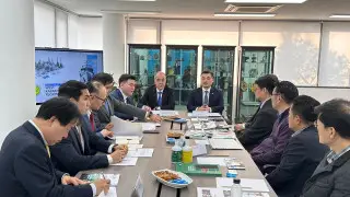 Аким ЗКО обсудил новые инвестиционные проекты во время визита в Корею