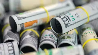 Тенге продолжает уверенно укрепляться