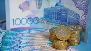 МРП вырастет, МЗП не изменится: Токаев подписал трёхлетний бюджет