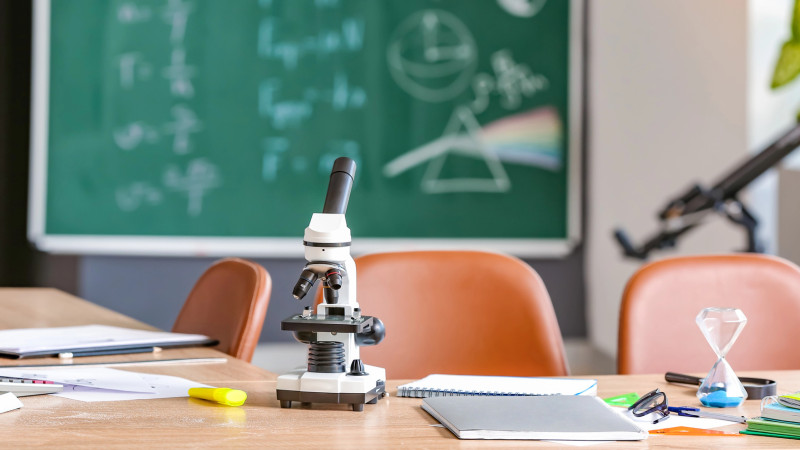 //$item->getThumbAlt()