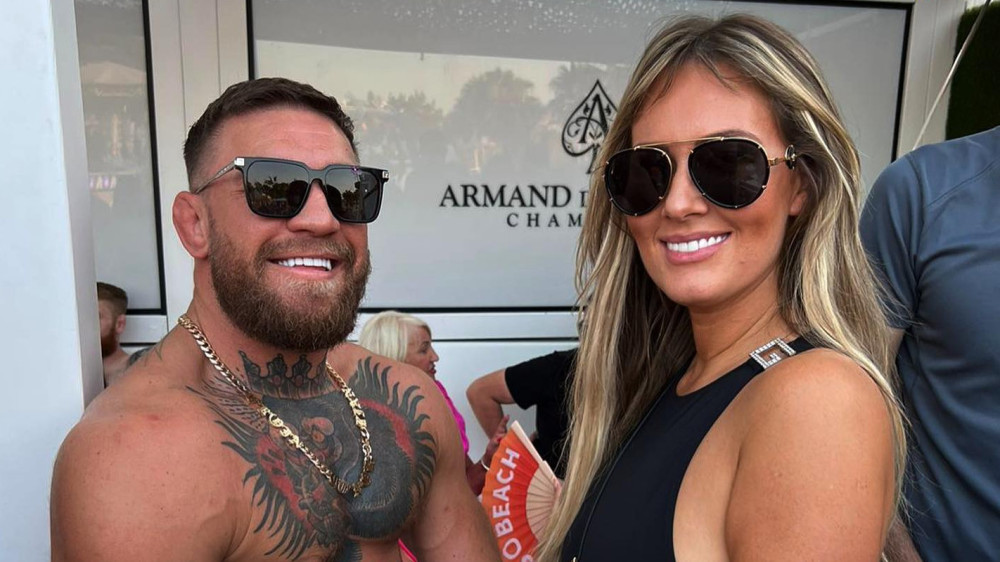 Фото: instagram.com/deedevlin1