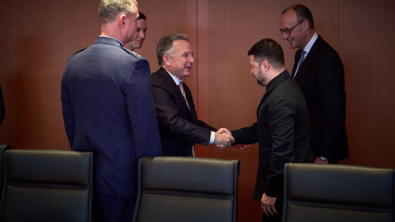 //$item->getThumbAlt()