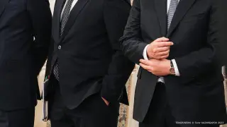 Депутатам маслихатов и некоторым акимам официально разрешат заниматься бизнесом