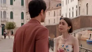 “Прошу не спойлерить“: фанаты “Эмили в Париже“ поделились первыми реакциями