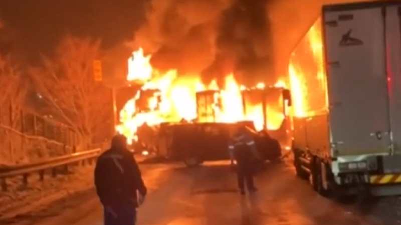 Кадры из видео