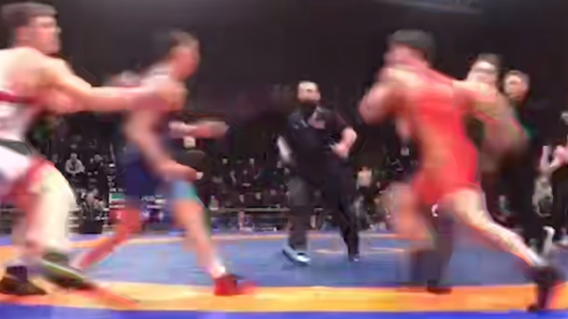 Кадры из видео