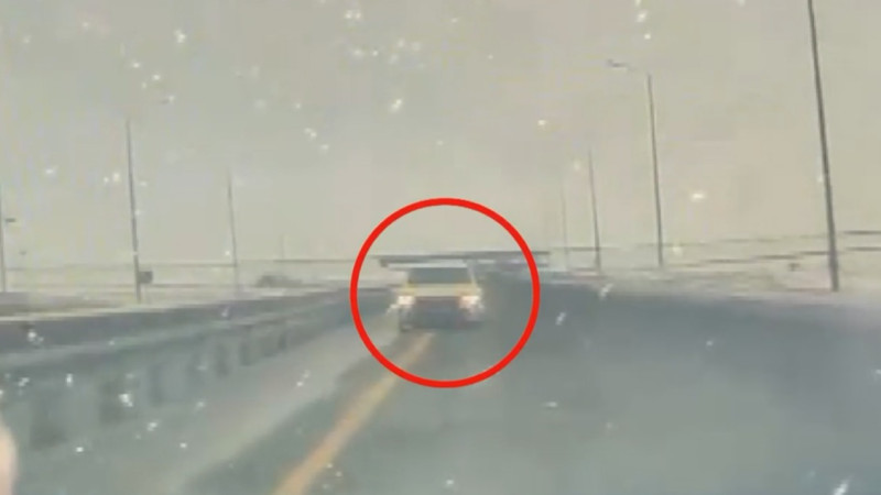 Кадры из видео