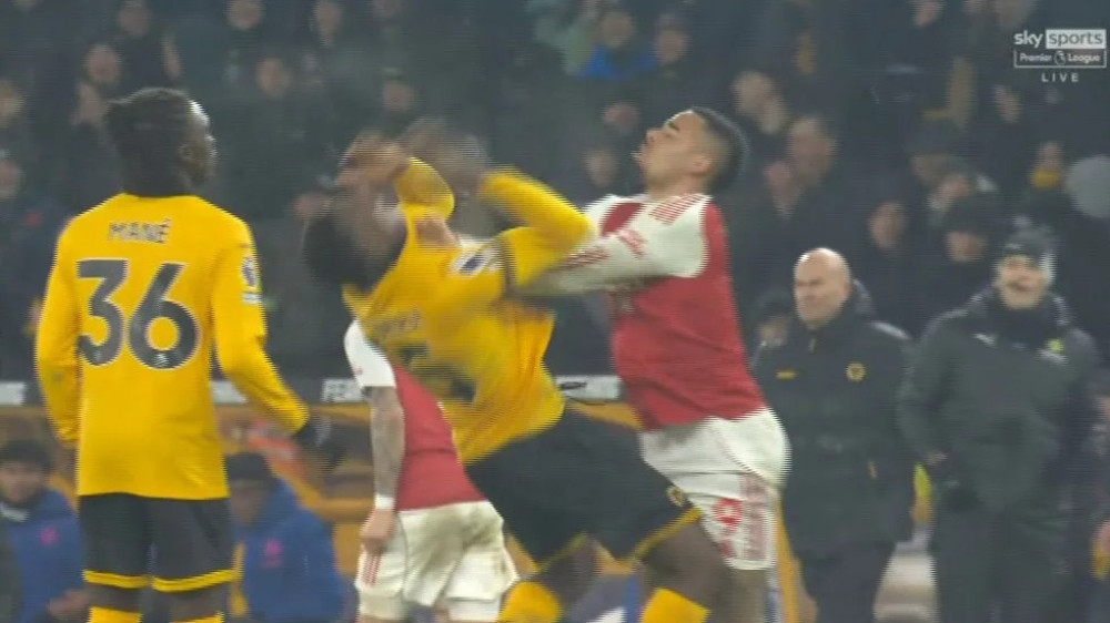 Кадры из видео