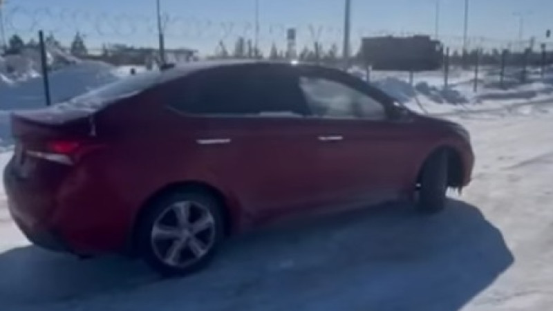 Кадры из видео