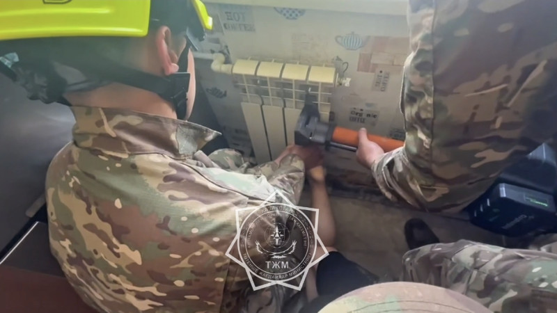 Кадры из видео