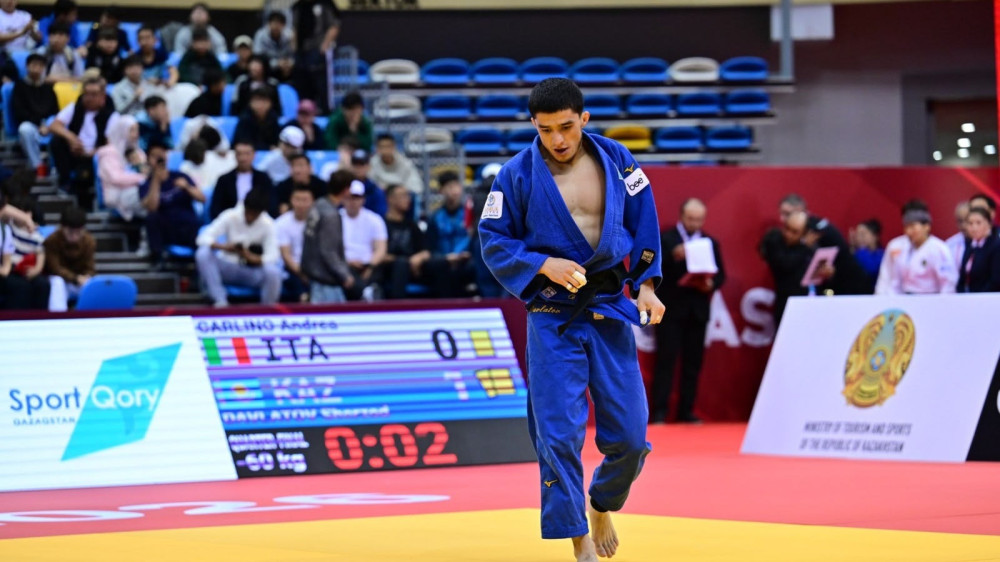 Шерзод Давлатов стал серебряным призёром чемпионата мира по дзюдо