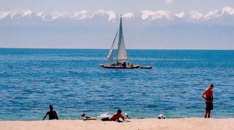 Vacation at Issyk-Kul lake. Photo courtesy of tournekg.com