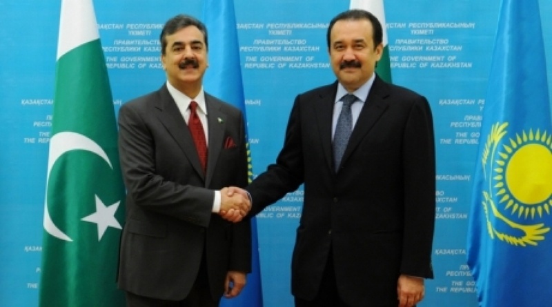 Meeting with Prime Minister of Pakistan Makhdoom Syed Yousaf Raza Gillani. Photo courtesy of flickr.com