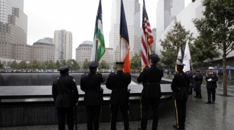 Wreath laying in memory of anniversary of 9/11.©REUTERS/Chip East