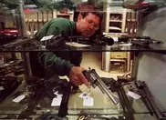 US police federation chief urges stricter gun laws 