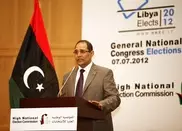 Libya's interim rulers to hand over power 