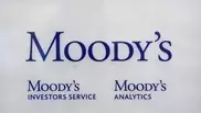 Moody's holds Spain rating pending eurozone moves 