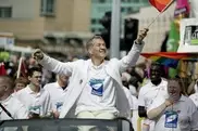 Gandalf actor chides New Zealand PM over gay 'joke' 