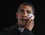 Obama cries as he thanks campaign workers 