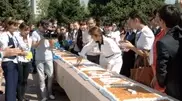 PHOTO: Students baked 11-meter-long pie in Almaty