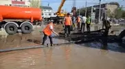 PHOTO: Water pipe rapture in the center of Aktobe