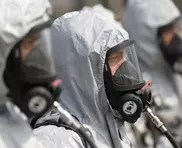 Obama warns, but urges prudence on Syria arms 