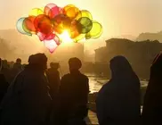 After Kabul attacks, 10,000 peace balloons 