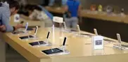 Apple developing iPhones and tablets with bigger screens: report 