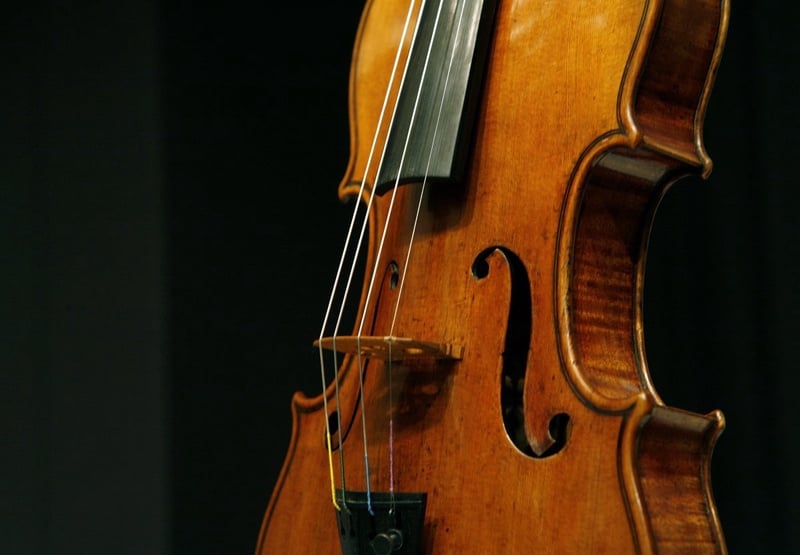 A Stradivarius violin. ©Reuters/Brendan McDermid 