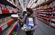 Foreign supermarkets face shut-out in Delhi