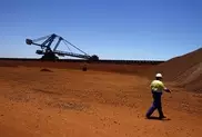 Mining exports drive Australian growth