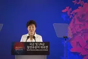 S. Korea's Park keeps PM who resigned over ferry disaster